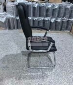 Chaise Visiteur Matelassé Noir – Image 3